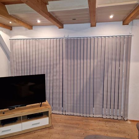Ferienwohnung Blumenshein Bei Speyer Karlsruhe Familienfreundlich 5 Pers Zeiskam Екстериор снимка